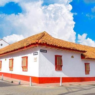 Hotel Cacique Real