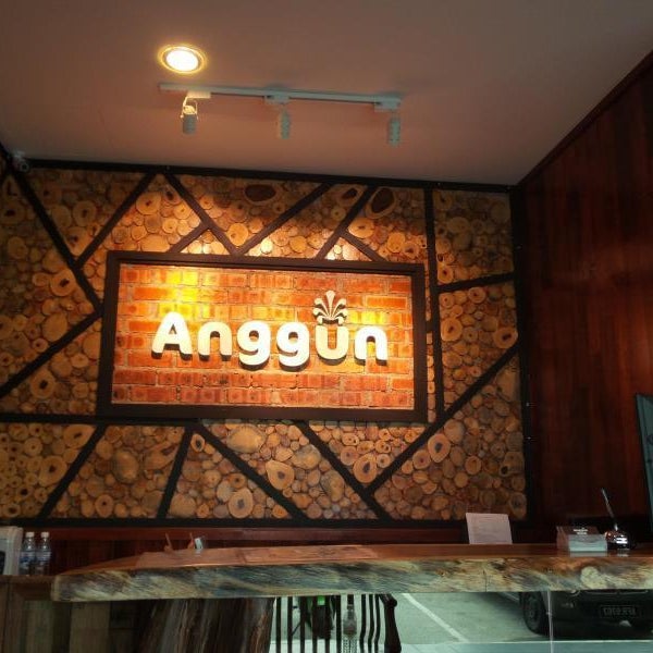 Swing & Pillows @ Anggun Hotel Seri Iskandar, Ipoh