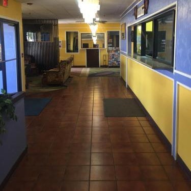 Camelot Inn Thumbnail