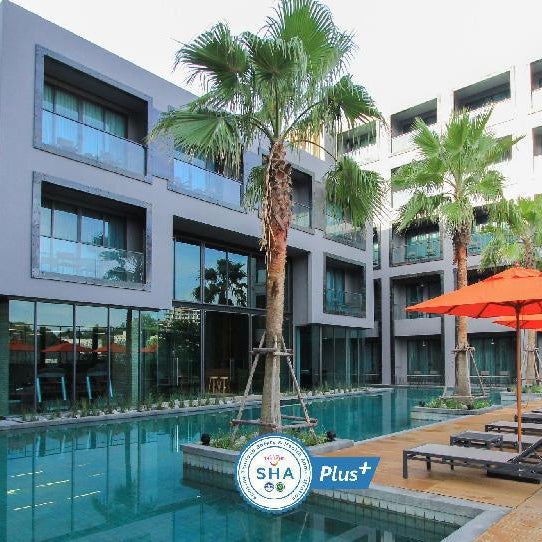 Sugar Marina Resort-Surf-Kata Beach Thumbnail