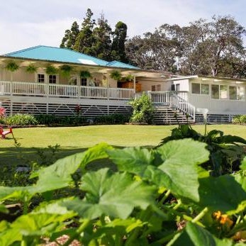 Aloha Junction Bed and Breakfast -Minutes away from Hawaii Volcanoes National Park Thumbnail