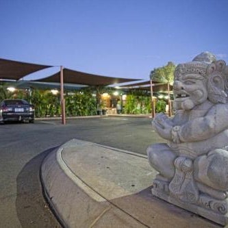 Latitude20 Cattrall Park Motel