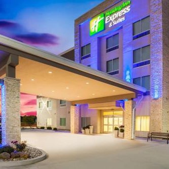 Holiday Inn Express & Suites Litchfield By IHG Thumbnail