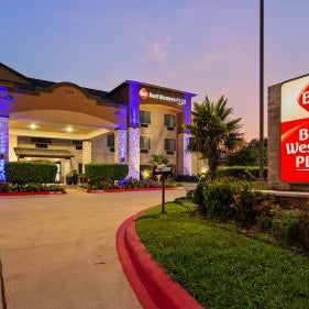 Best Western Plus Mansfield Inn & Suites Thumbnail