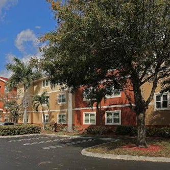 Extended Stay America Suites - West Palm Beach - Northpoint Corporate Park Thumbnail