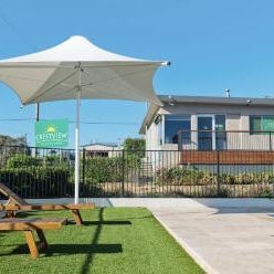 Crestview Tourist Park Thumbnail
