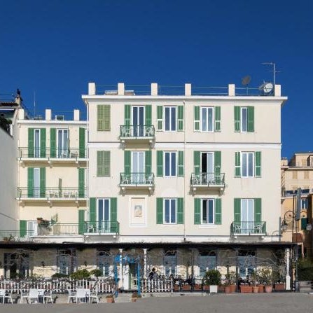 Hotel Eden Alaxi Hotels