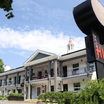 Hi-Ho: A Hi-Tech Hotel Thumbnail