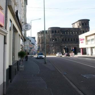 Hotel Porta Nigra Thumbnail