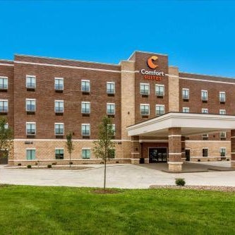 Comfort Suites Wooster near University Campus Thumbnail
