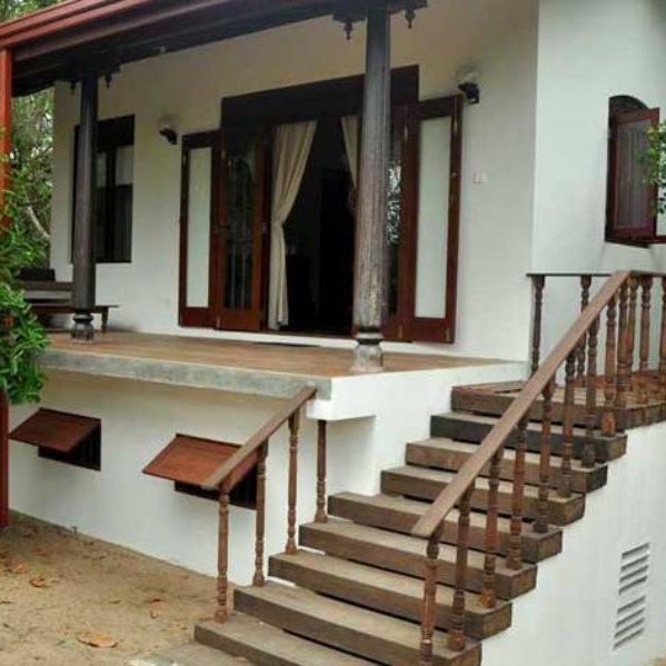 The Waves Beach Chalets Thumbnail