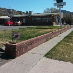 Sunglow Motel Thumbnail