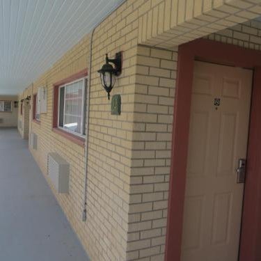 Economy Inn Thumbnail
