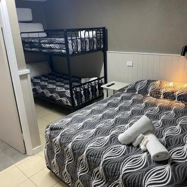 Rix Hotel Motel