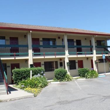 Coastal Valley Inn Thumbnail