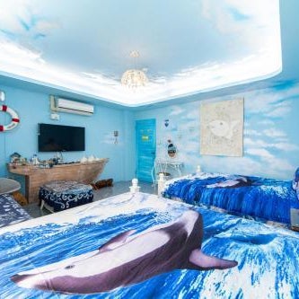 Sunflower B&B II Thumbnail