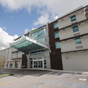 Holiday Inn Express & Suites Miami Airport By IHG Thumbnail