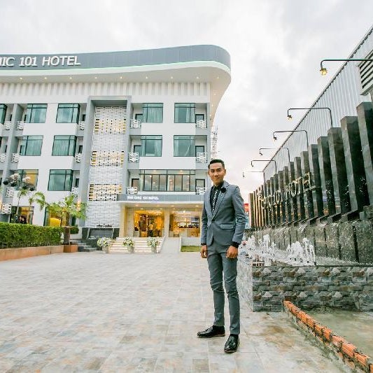 THE CHIC 101 HOTEL Thumbnail