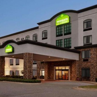 Wingate by Wyndham Bentonville Airport Thumbnail