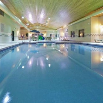 Country Inn & Suites by Radisson, Green Bay East, WI Thumbnail