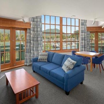 Canadian Princess Lodge & Marina Thumbnail