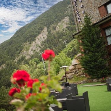 Hotel Roc Meler Thumbnail