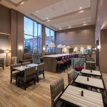 Hampton Inn By Hilton & Suites Seattle/Redmond Wa Thumbnail