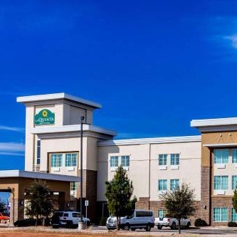 La Quinta Inn & Suites by Wyndham Andrews Thumbnail