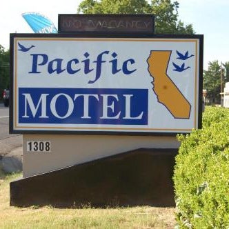 Pacific Motel Thumbnail