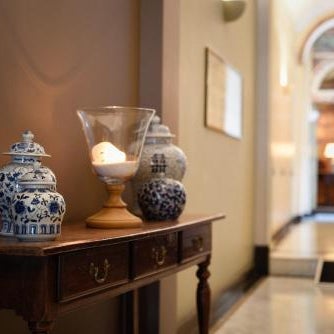 Hotel Le Dixseptième Thumbnail