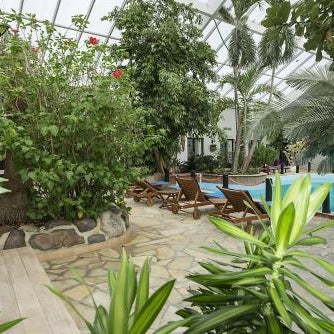 Tropical Hotel