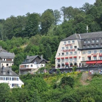 Hôtel Panorama - Vue exceptionnelle sur la Semois