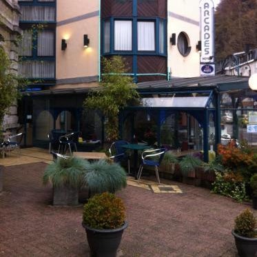 Hotel Les Arcades - La-Roche-en-Ardenne