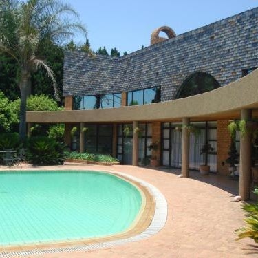 Bokmakierie Country Lodge