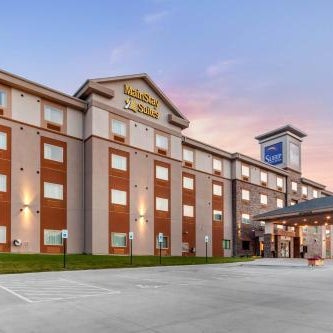 MainStay Suites Lincoln University Area Thumbnail