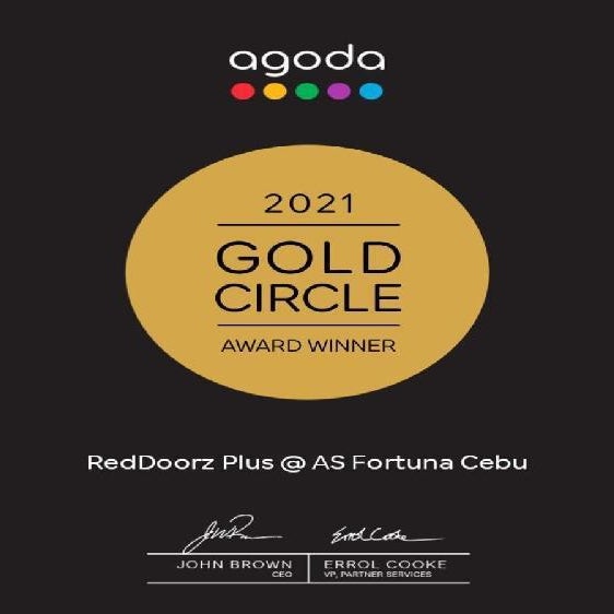 RedDoorz Plus @ AS Fortuna Cebu Thumbnail