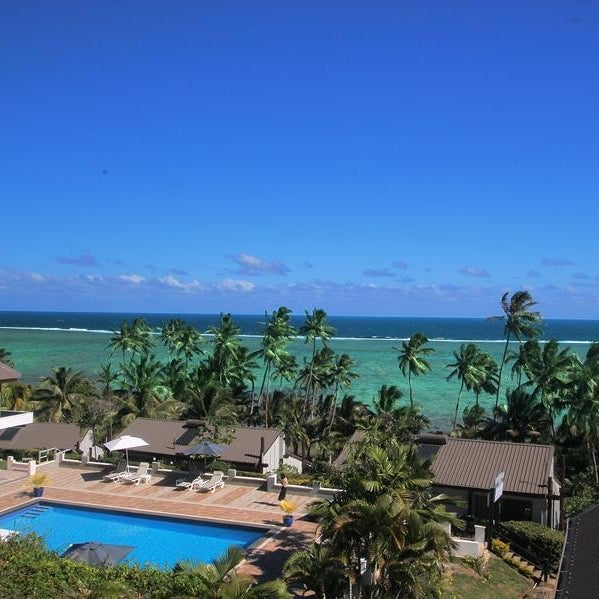 Crows Nest Resort Thumbnail