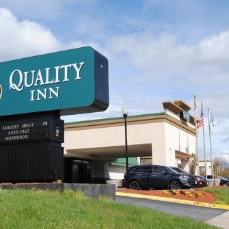 Quality Inn Windsor Mill Thumbnail