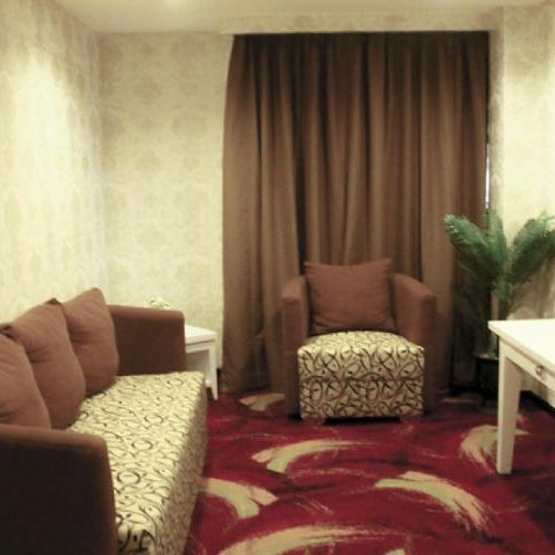 Travellers Hotel Phinisi