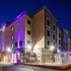 Best Western Plus Gardena Inn & Suites Thumbnail