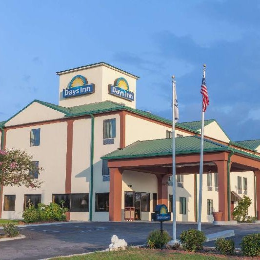 Days Inn by Wyndham LaPlace- New Orleans
