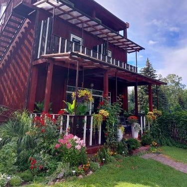 Alba Hotel Thumbnail