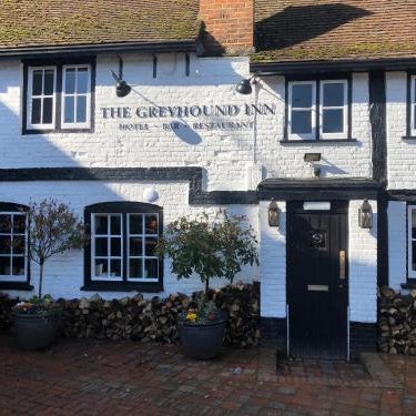 OYO The Greyhound Inn