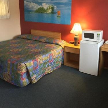 Parkway Motel Thumbnail
