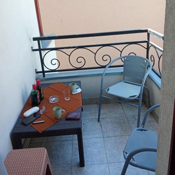 Cvetni konaci-Lenka