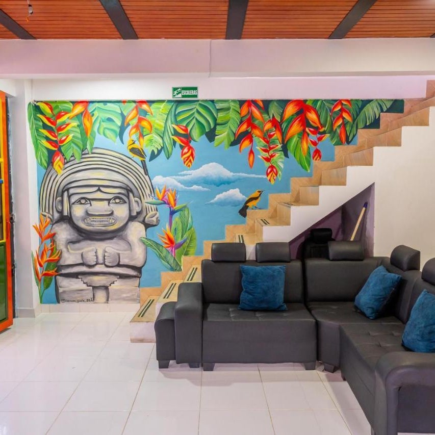 Hotel Macizo Tiaguanaco