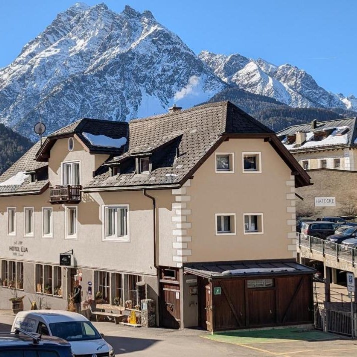 Boutique Hotel ÜJA