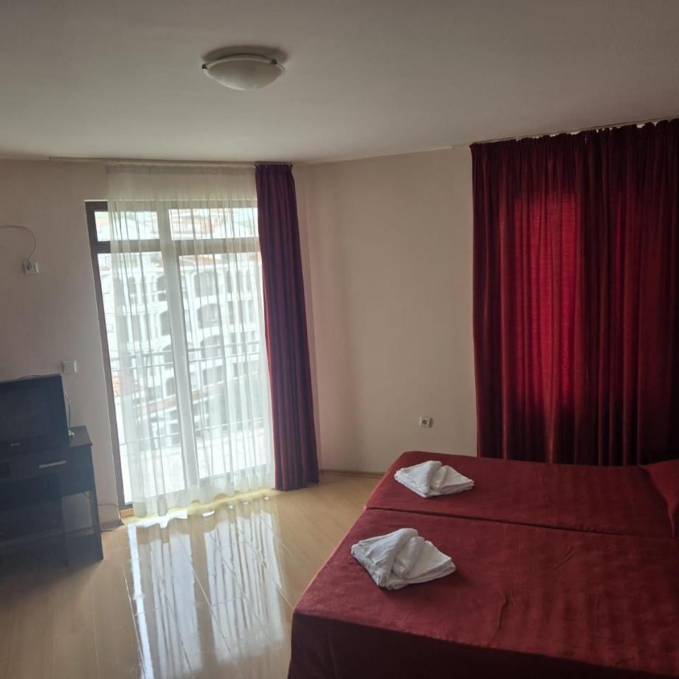 Blue sky apartments Thumbnail