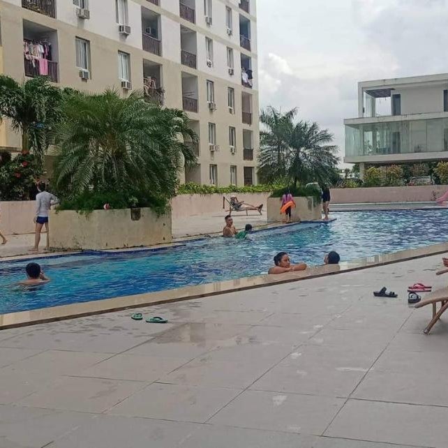 Mak'z Condo Place