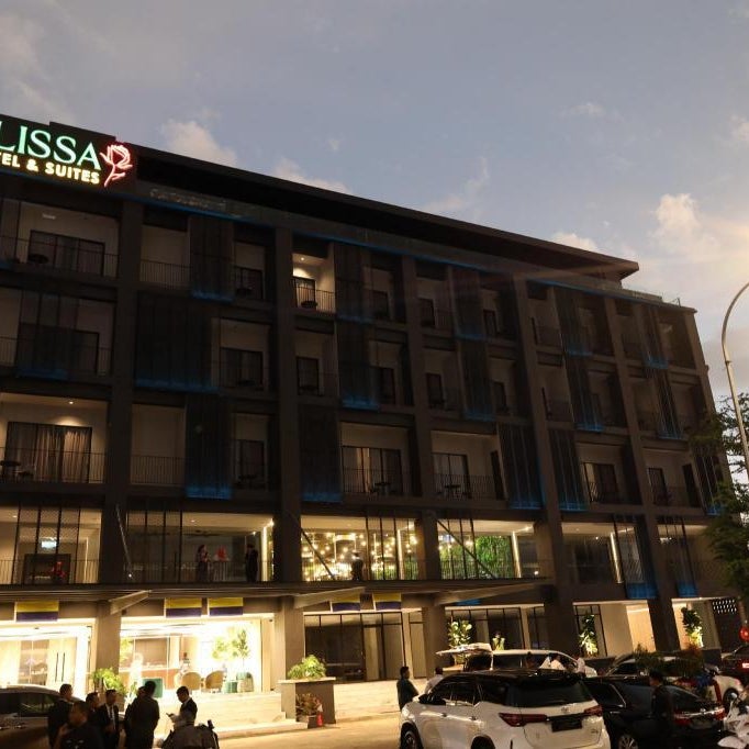 ELISSA HOTEL & SUITES
